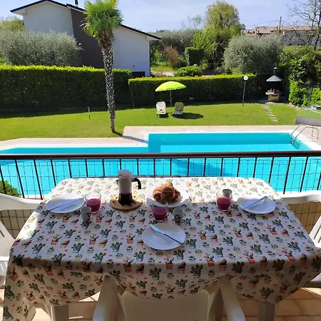 La Palma Mit Poolblick *